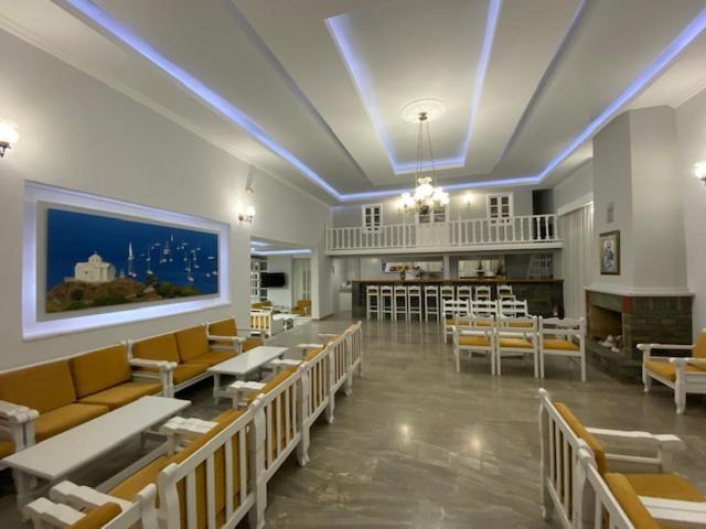 Ifestos Hotel Myrina Luaran gambar